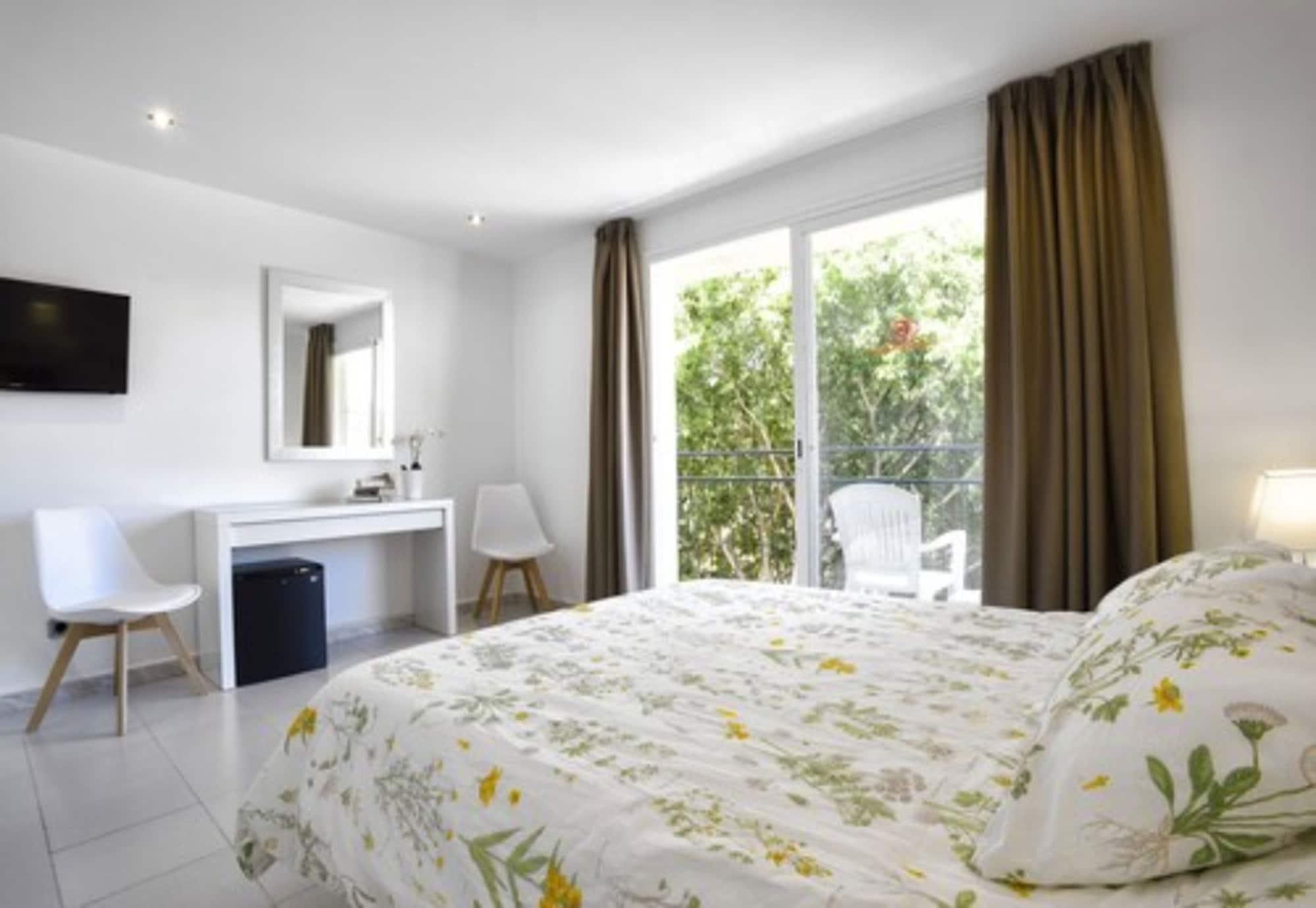 Hotel Gabarda&gil